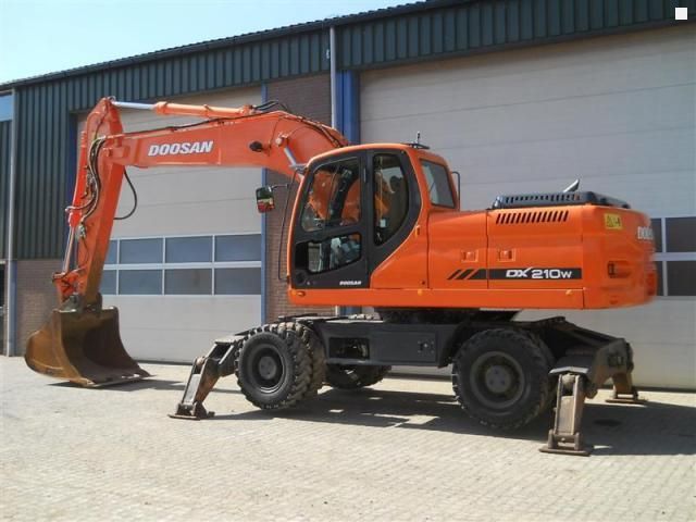 Сдам в аренду                            экскаватор                            Doosan DX210W от собственника Валентина