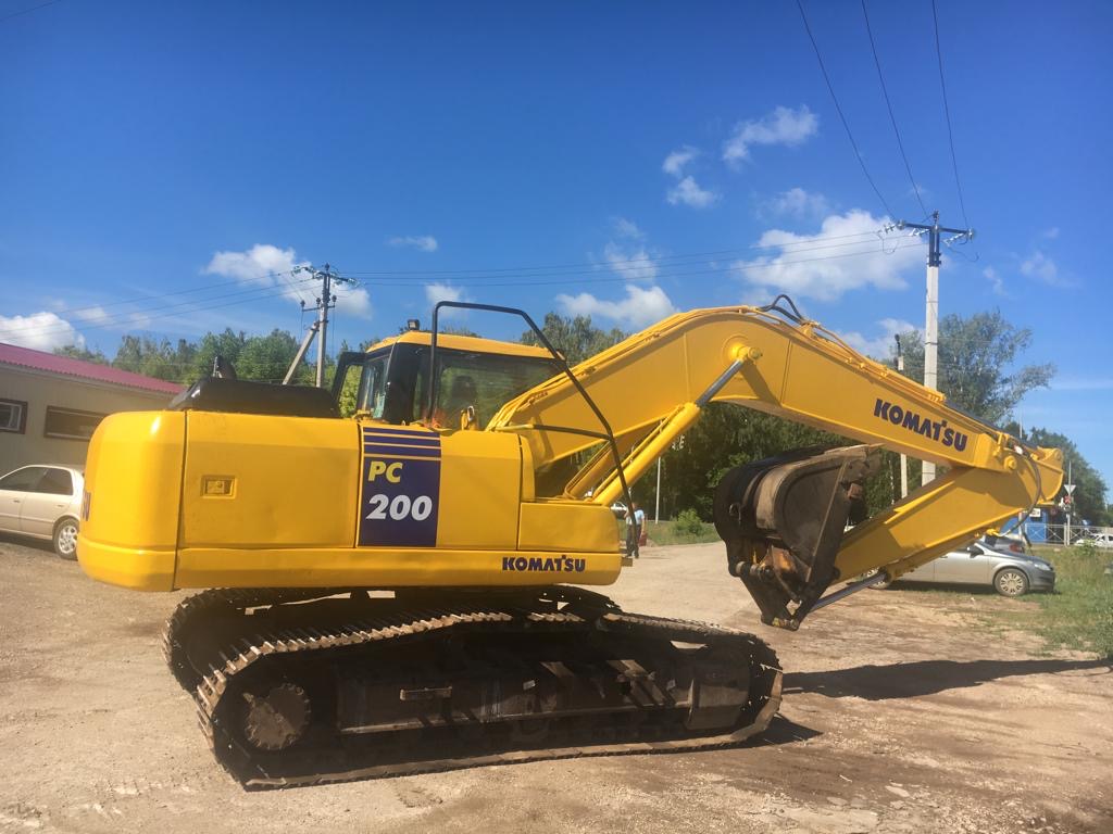 Komatsu экскаватор аренда. Копка. Планировка.