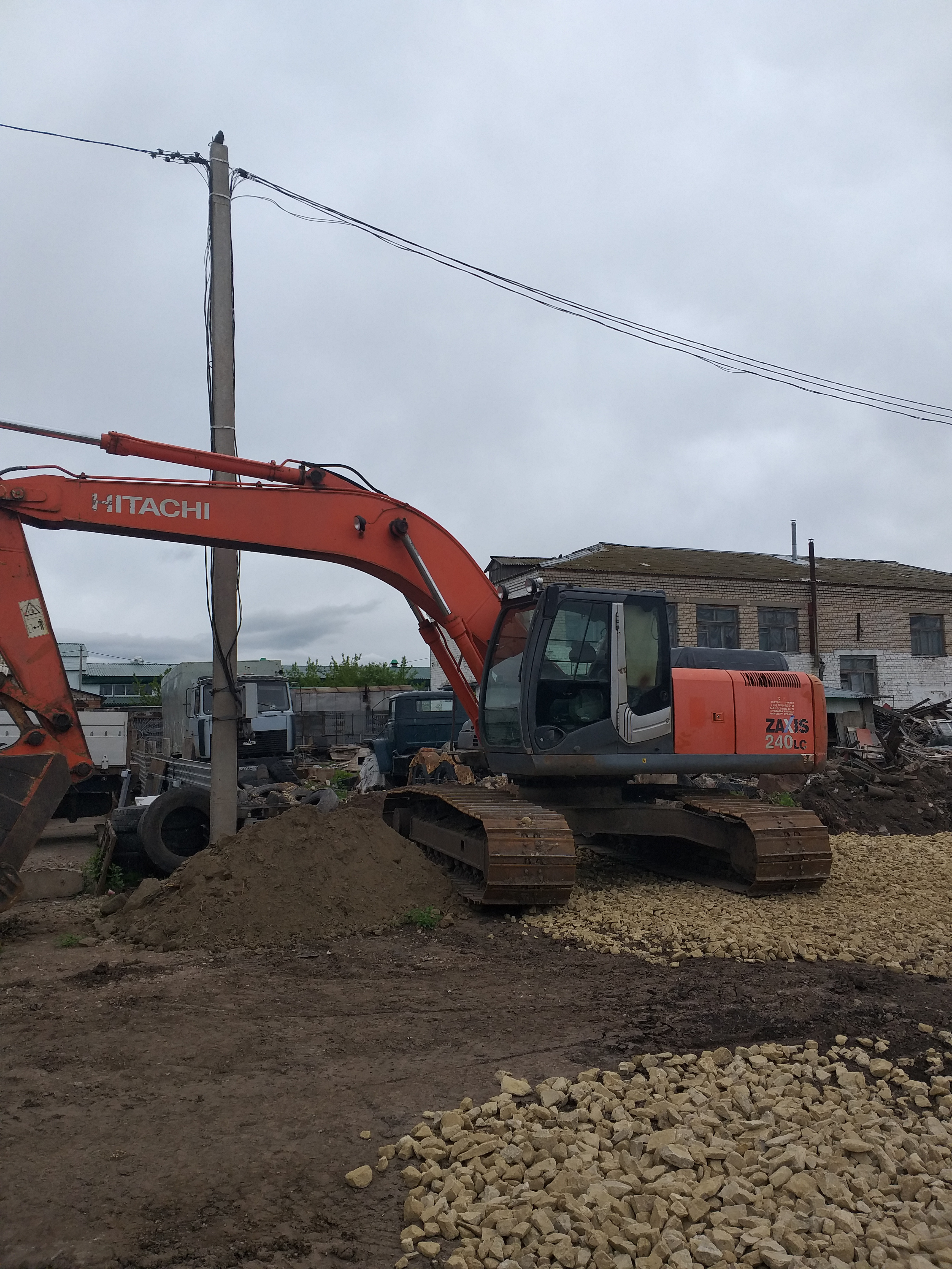 Услуги экскаватора. Земляные работы.
