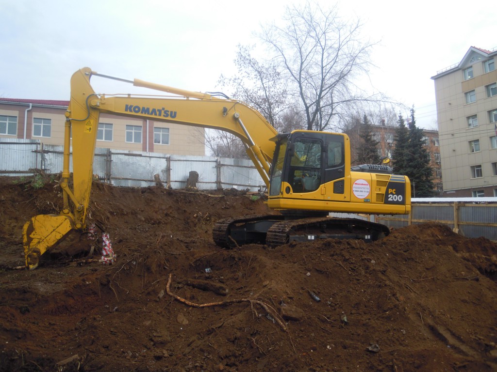 Сдам в аренду новый экскаватор