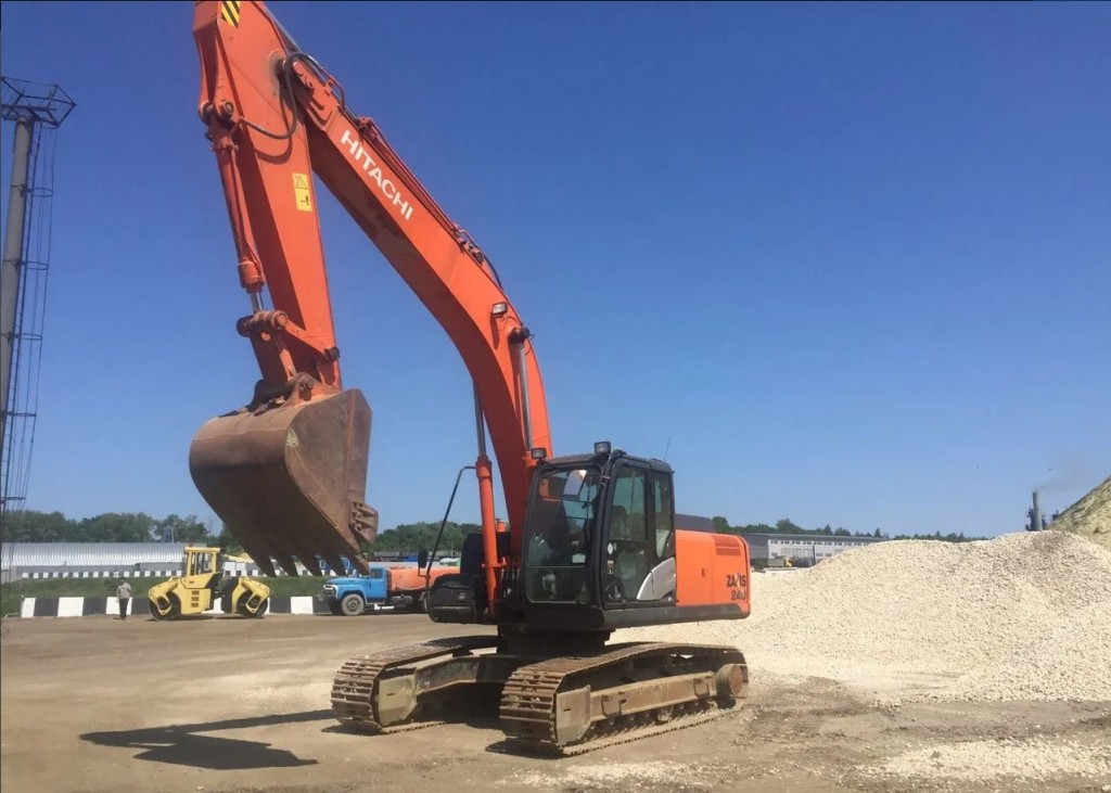 Аренда экскаватора Хитачи