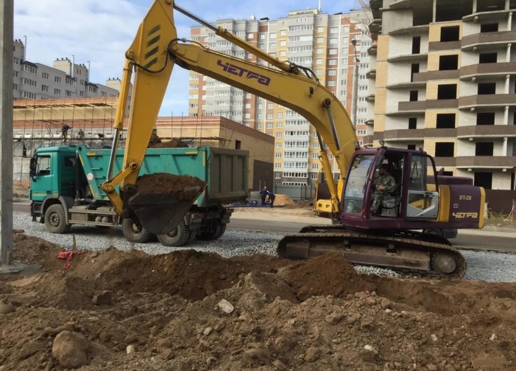 Предлагаем в аренду надёжные экскаваторы