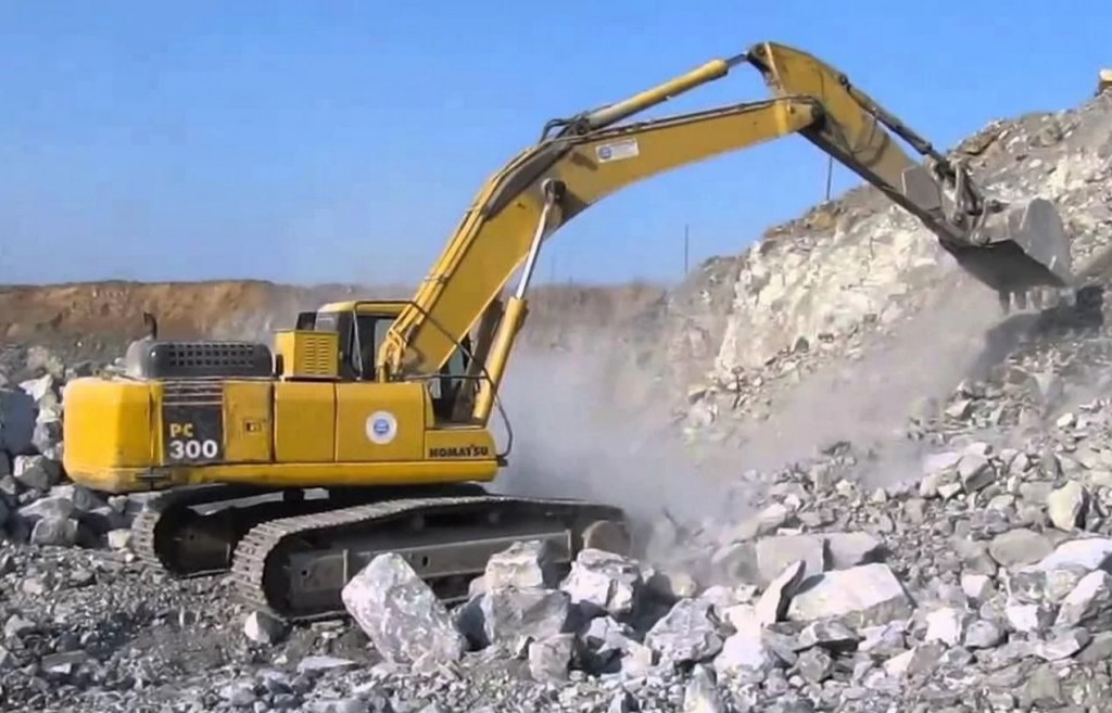 Аренда гусеничных экскаваторов Komatsu Volvo