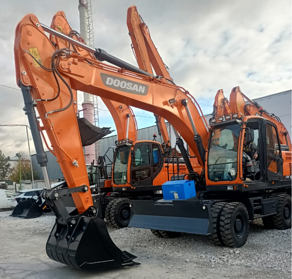Аренда полноповоротного экскаватора Doosan DX190WA