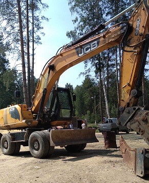 Аренда Экскаватор JCB160. Услуги самосвала.