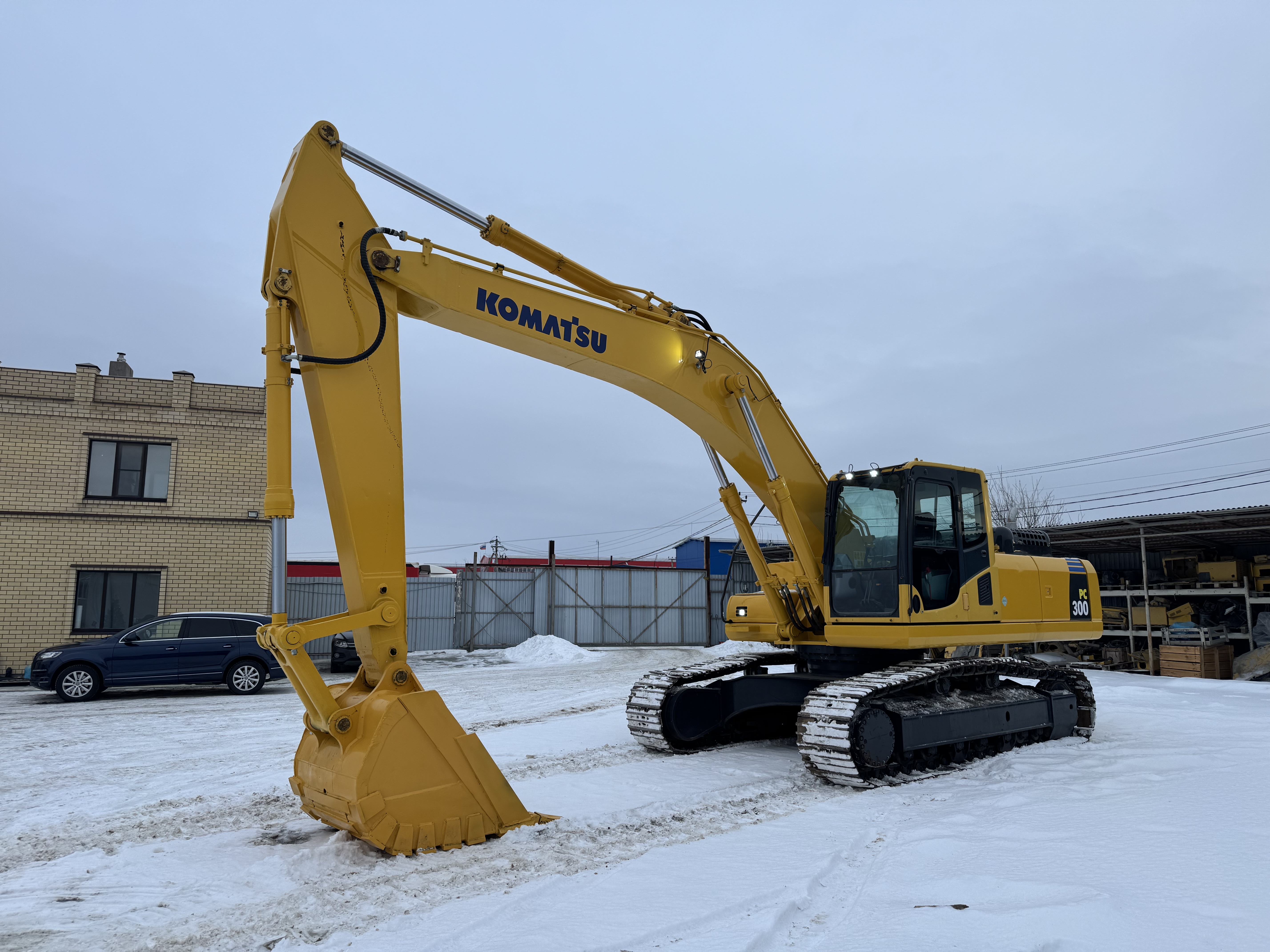 Аренда гусеничного экскаватора