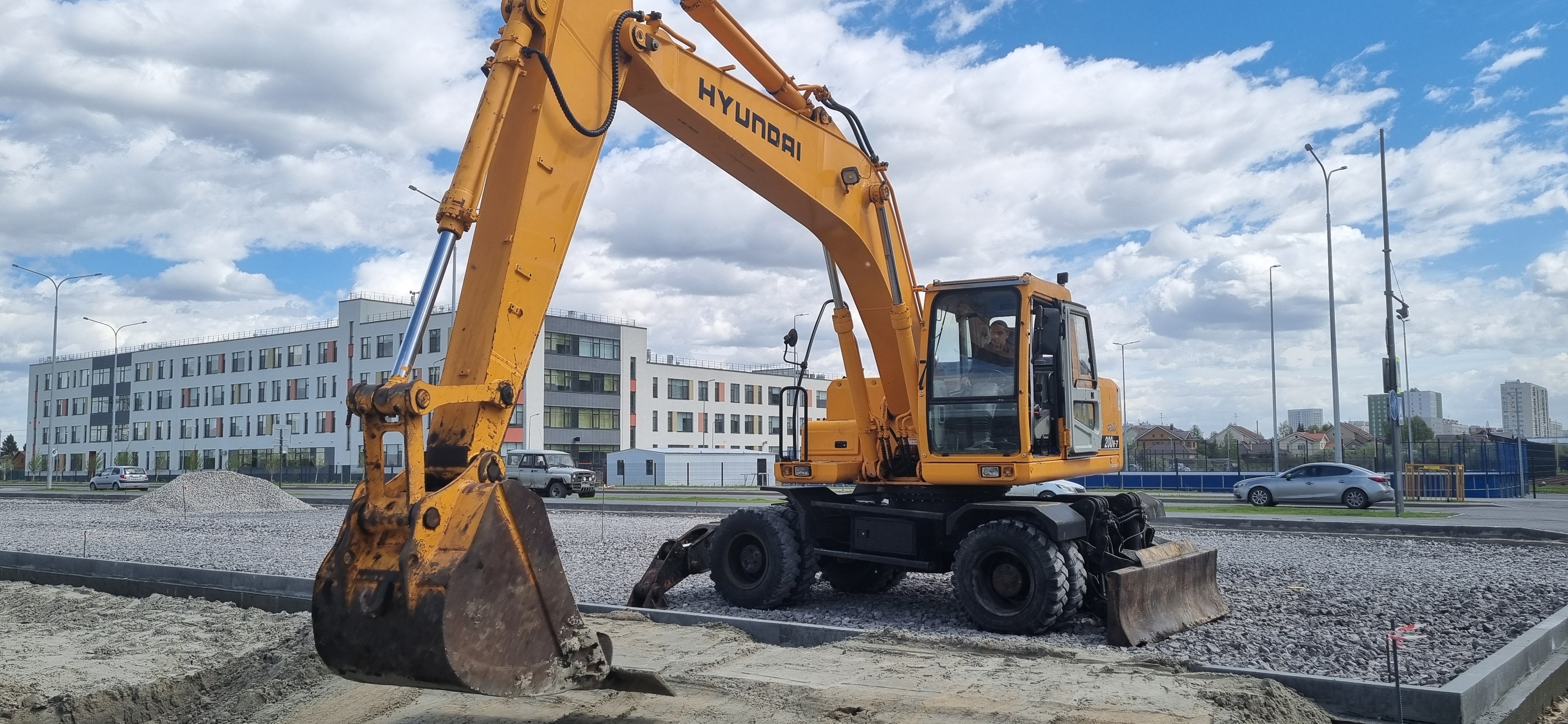 Аренда БОЛЬШОГО Экскаватора