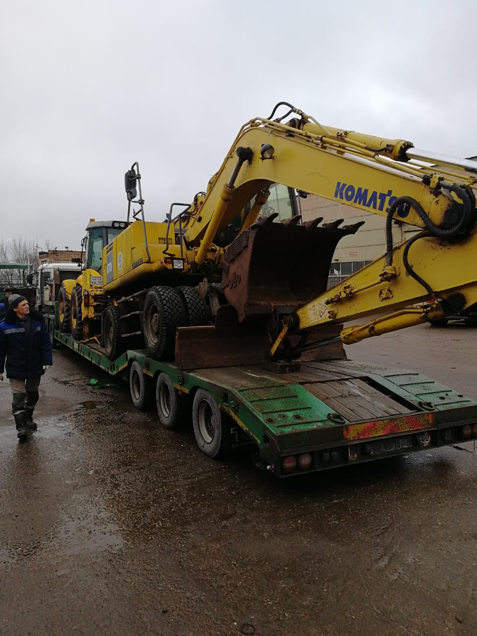 Экскаватор колесный KOMATSU PW176-6