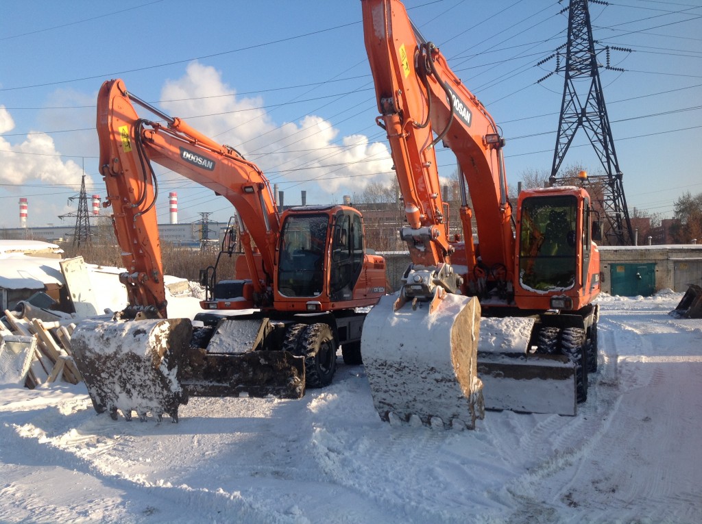 Экскаватор колесный от собственника Эдуард