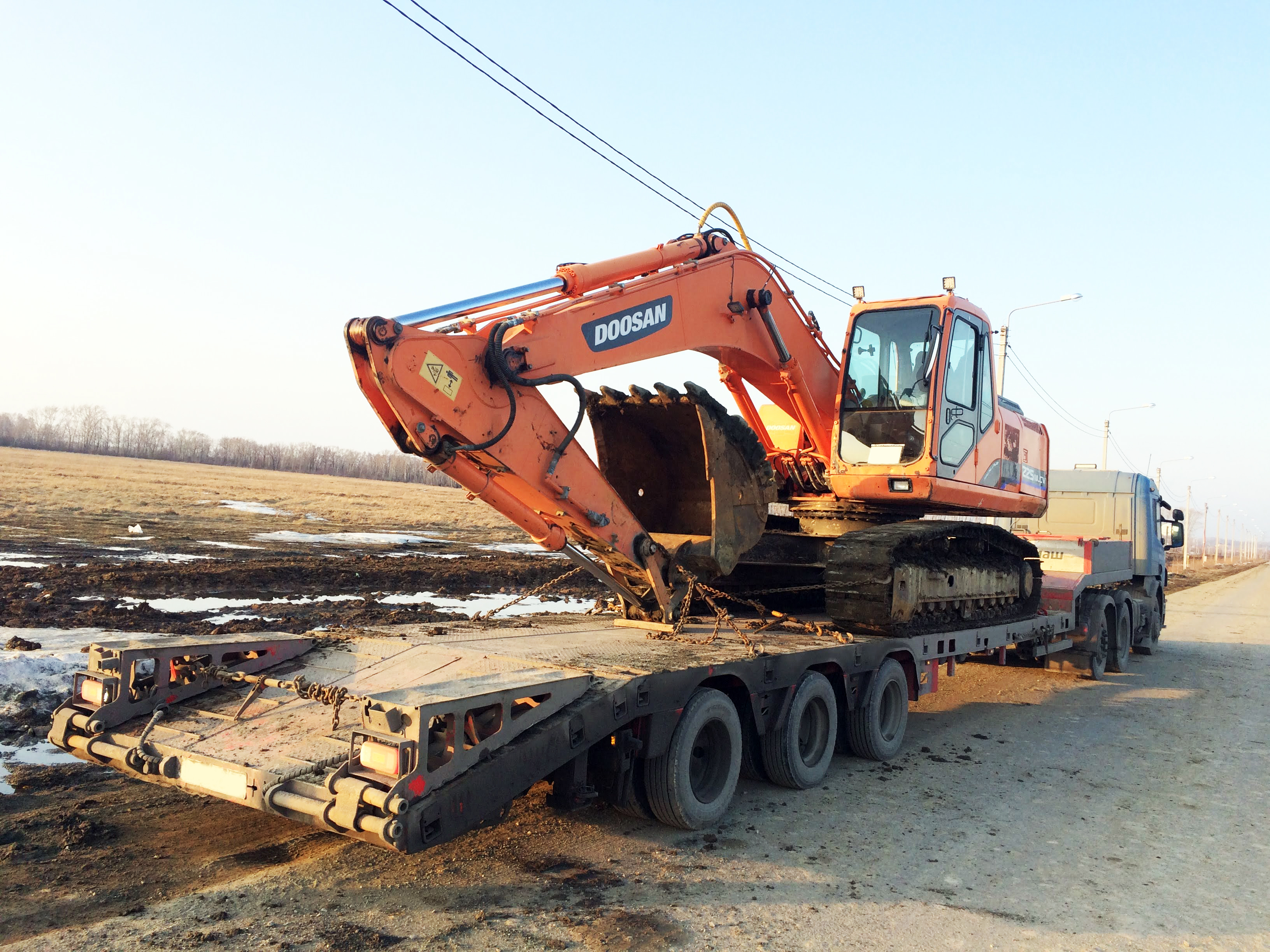 Аренда экскаватора Doosan SOLAR 225NLC-V