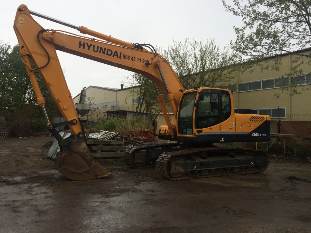 Аренда экскаватора гусеничного в Краснодаре