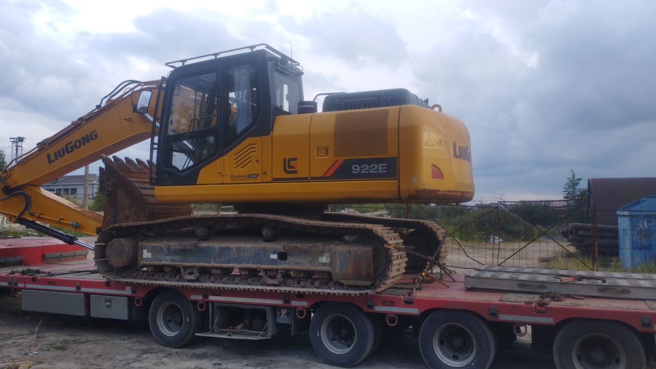 Аренда Экскаватора с доставкой. Копка. Рытье.