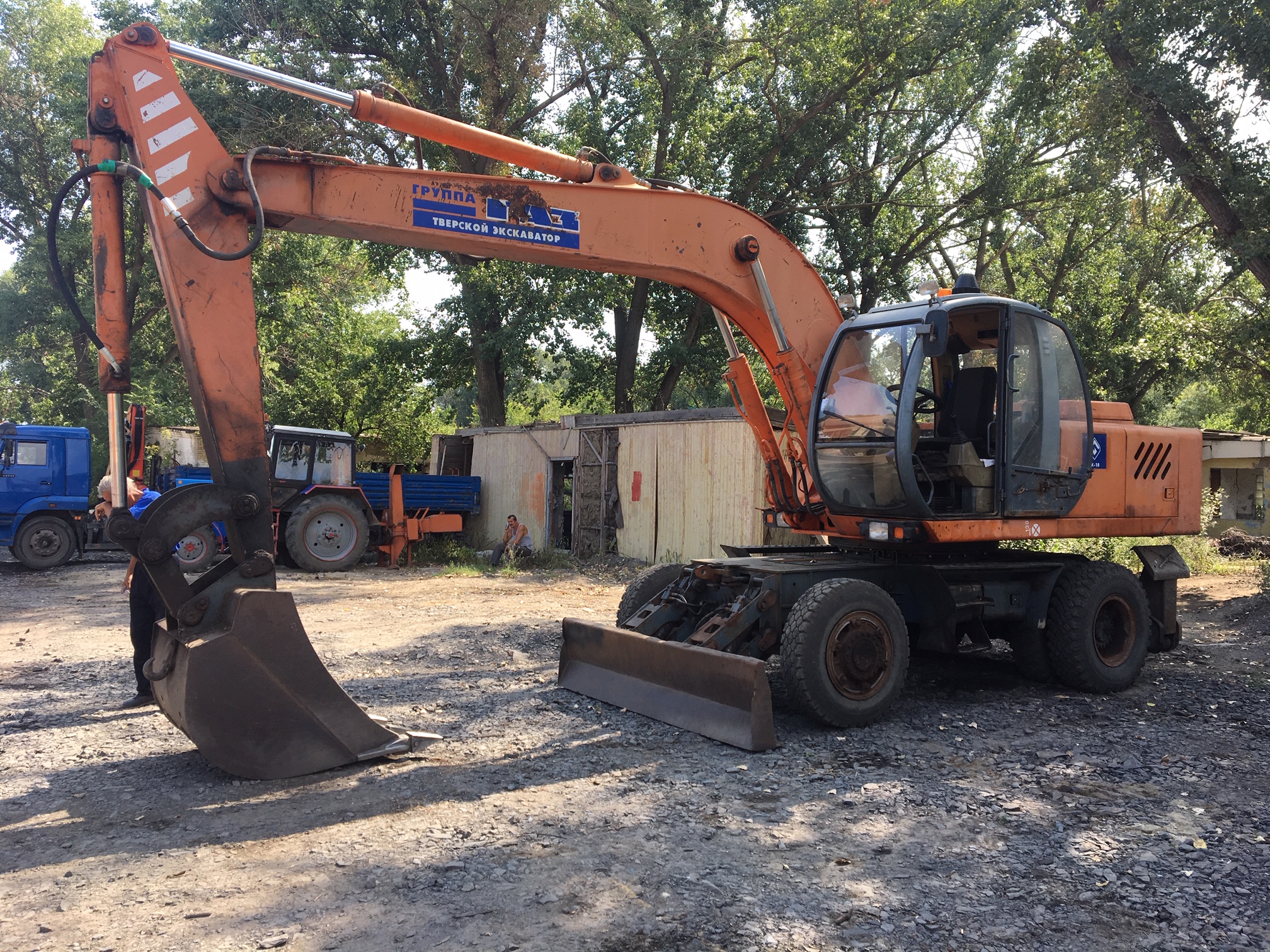 Экскаватор аренда от собственника Татьяна