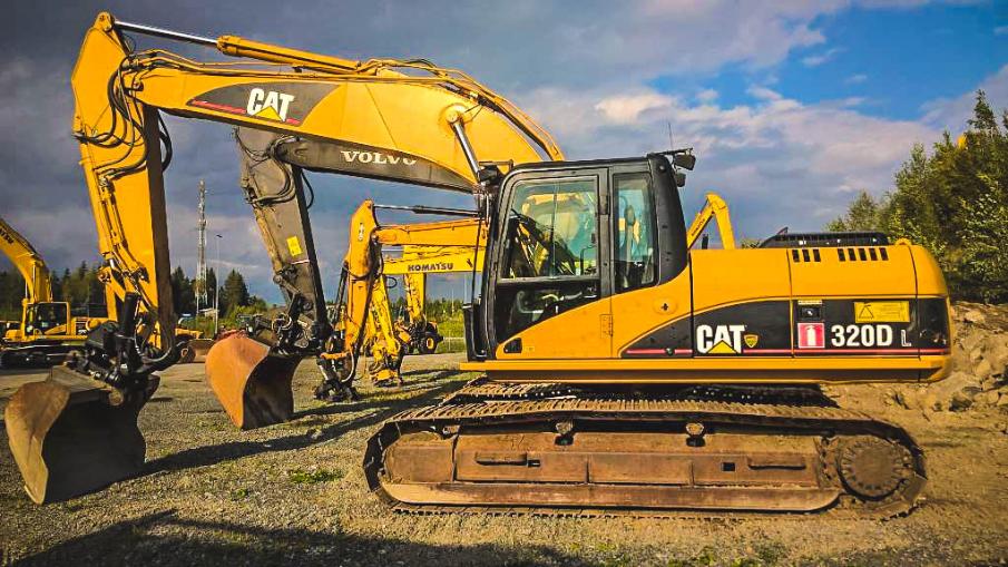 Экскаватор Cat 320D в аренду