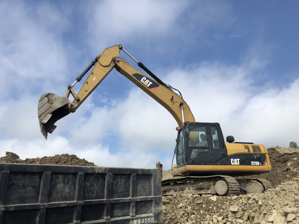 Услуги Экскаватора KAT 320 DL. Наличие рыхлителя.