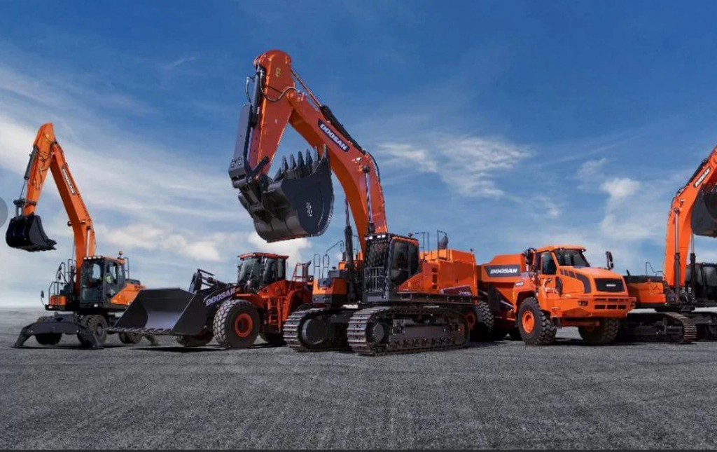 Услуга экскаватора, бульдозера, автокрана, тралы