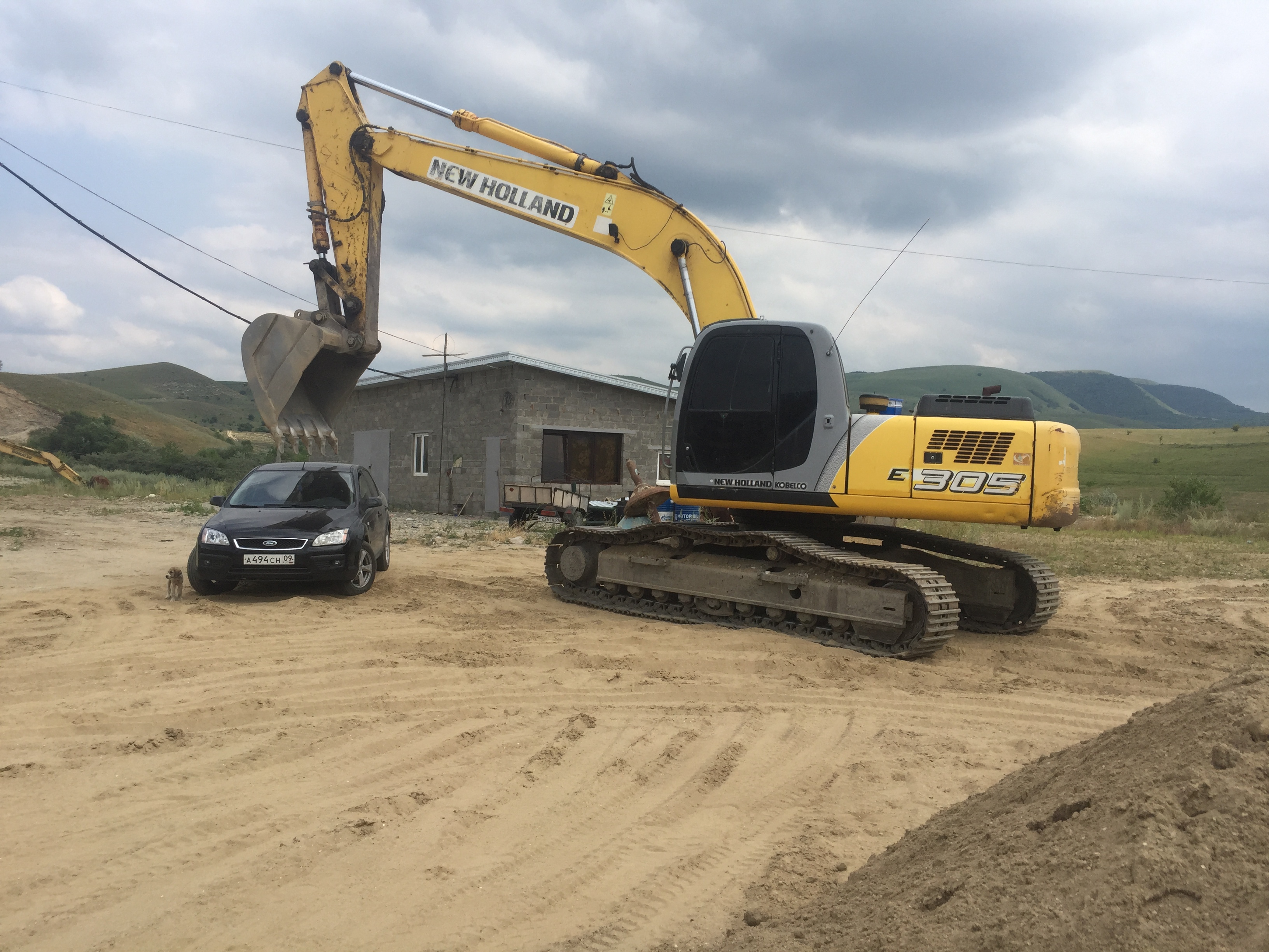 Услуги экскаватора от собственника +79280339998