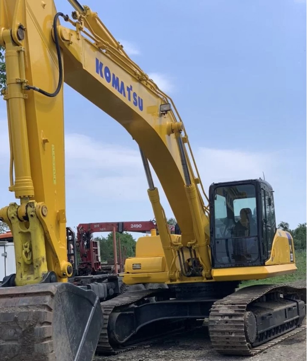 Услуги экскаватора 34 тн, ковш 1,6 куб.,гидромолот