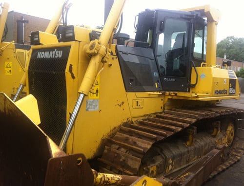 Бульдозер Komatsu D85EX-15 в аренду недорого