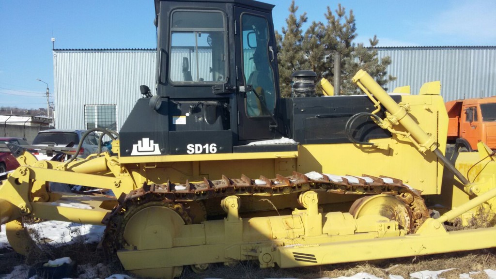 Сдам в аренду бульдозер Shantui SD16 с рыхлителем