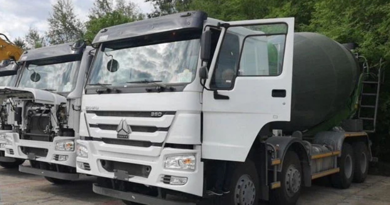 Автобетоносмеситель Howo V12 8х4 с бочкой Cimc