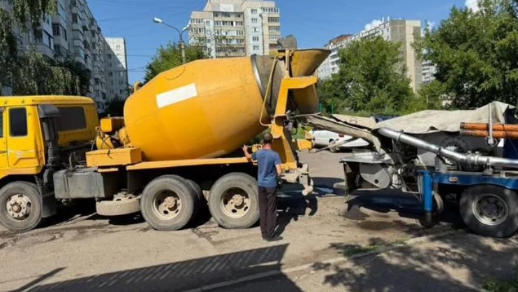 Услуги бетоновозов для доставки бетона