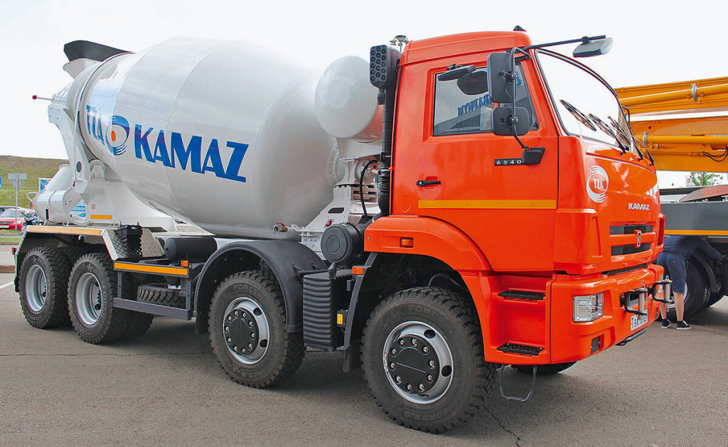 Автомиксер 9 кубов КАМАЗ