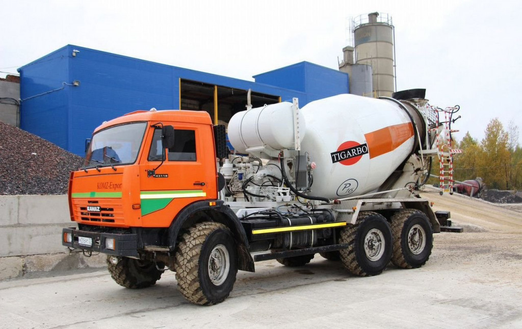 Бетононасос, доставка бетона