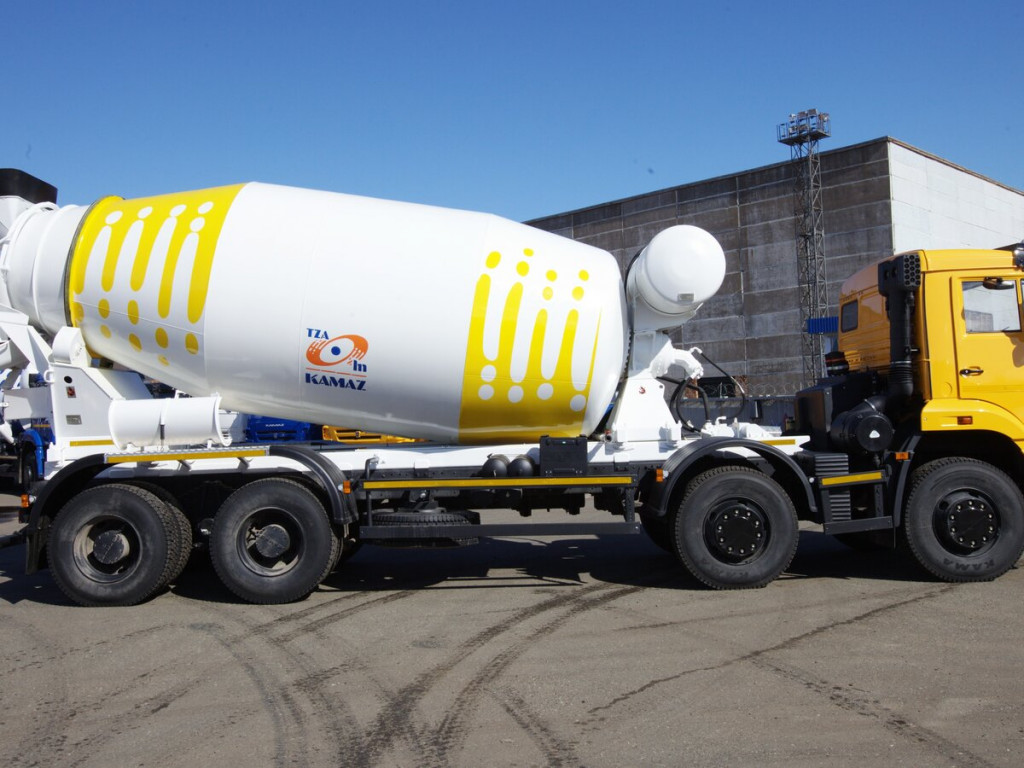 СДАМ В АРЕНДУ АВТОБЕТОНОСМЕСИТЕЛЬ