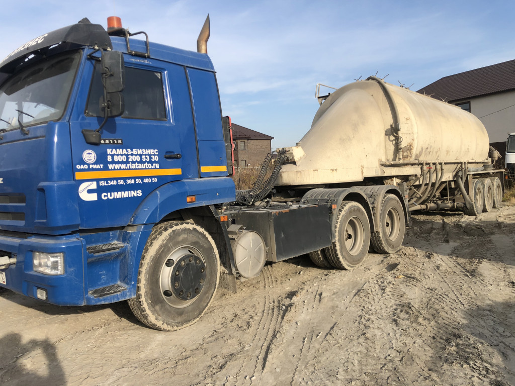 Аренда цементовоза в Тюмени. Перевозка цемента.
