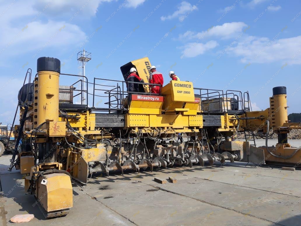 Gomaco GHP-2800 бетоноукладчик в аренду