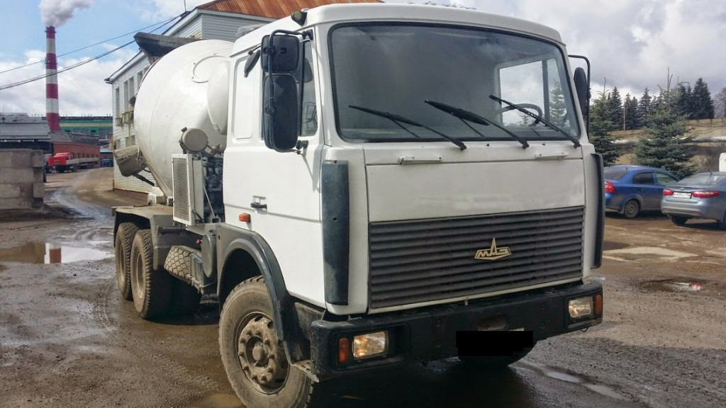 Автобетоносмеситель, бетоновоз Майкоп, область.