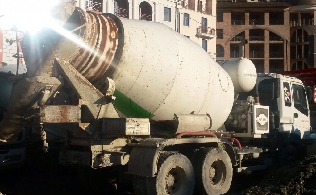 Аренда миксера Isuzu