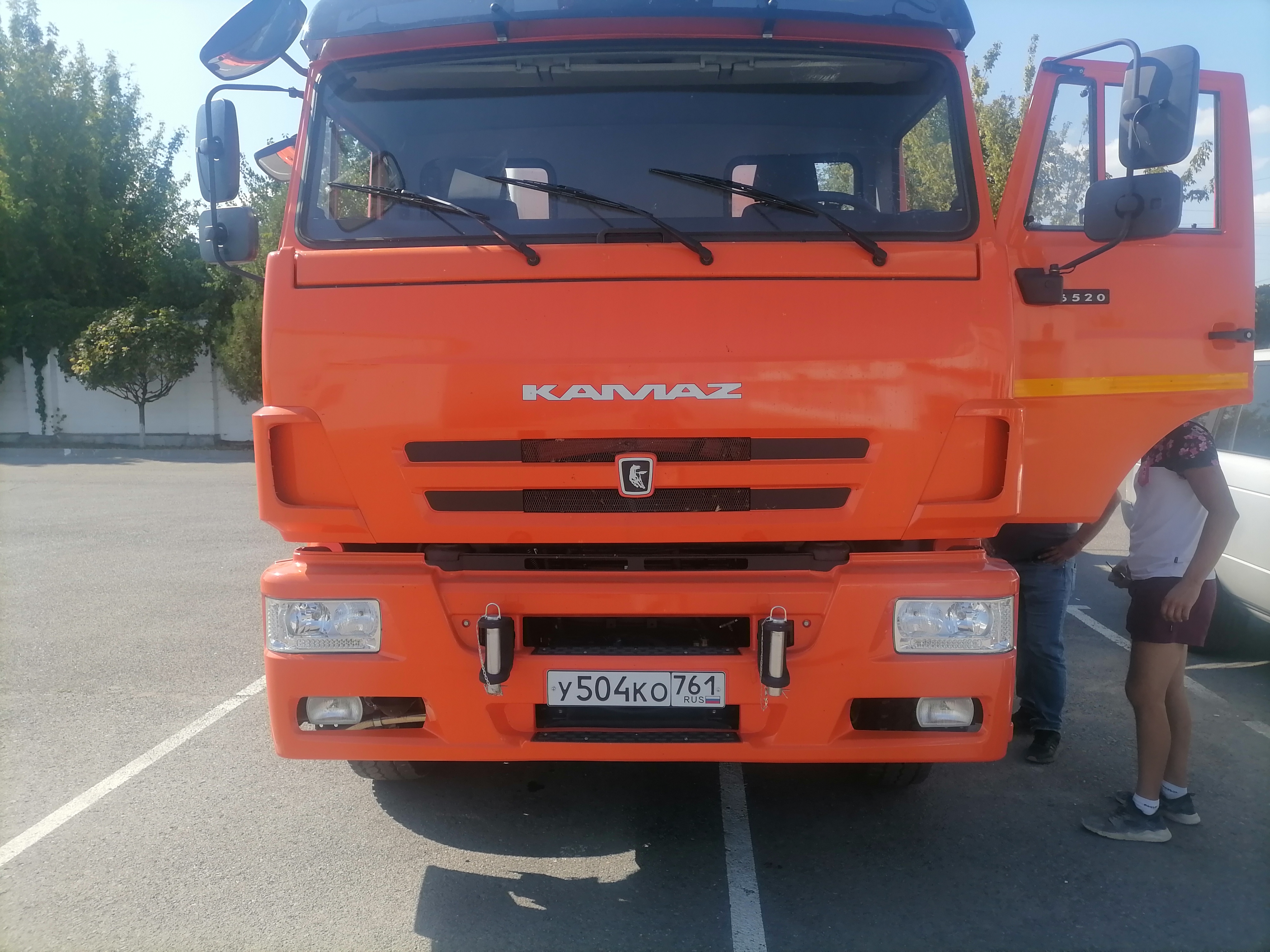 Автобетоносмеситель. Бетоновоз миксер 9 кубов.