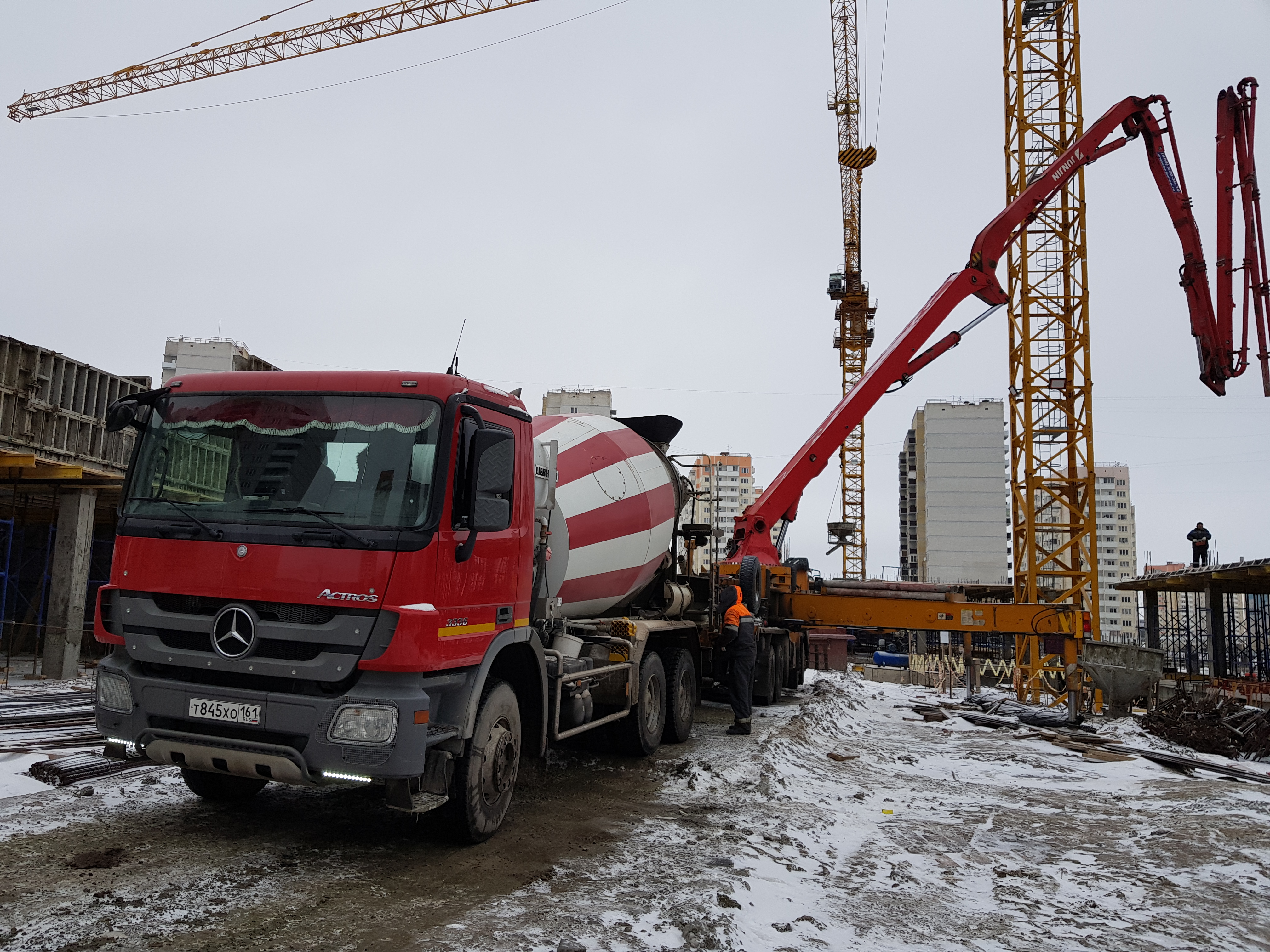 Услуги автобетоносмесителя от собственника Константин