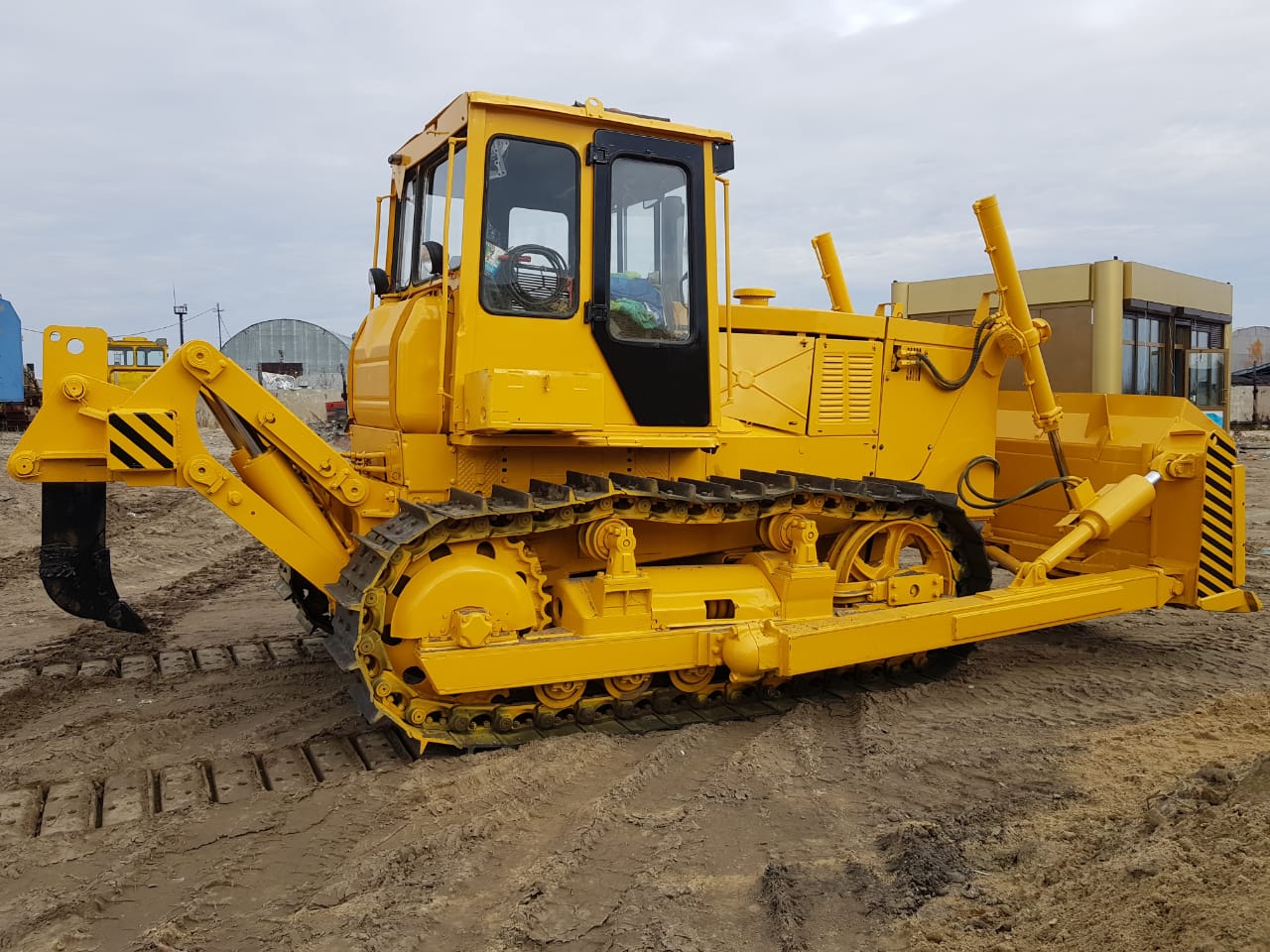 Аренда бульдозеров услуги болотоход ЯНАО