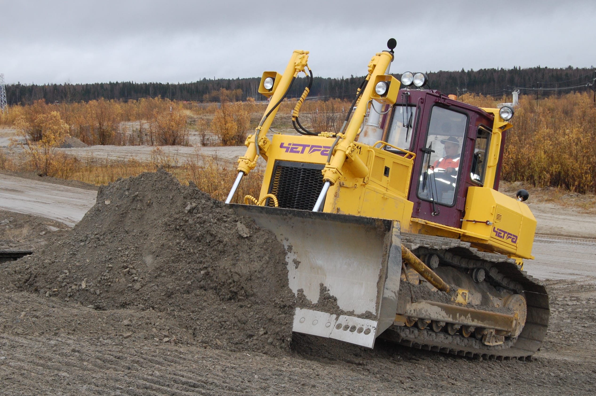 Бульдозер ЧЕТРА Т11 в аренду