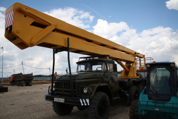 Автовышка с высотой 27 метров на лучших условиях