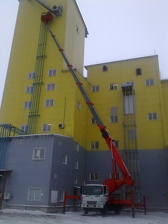 Услуги автовышки АГП с 42 метровой длиной стрелы