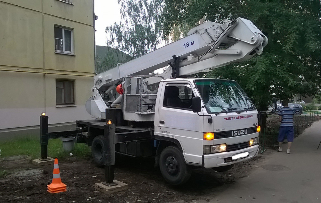 Выгодно автовышка Isuzu 18 метров