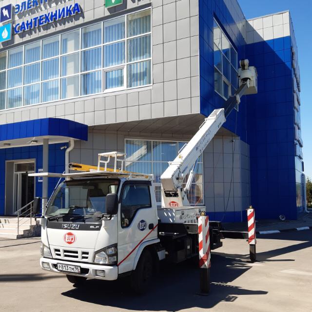 Аренда автовышки от собственника Максим