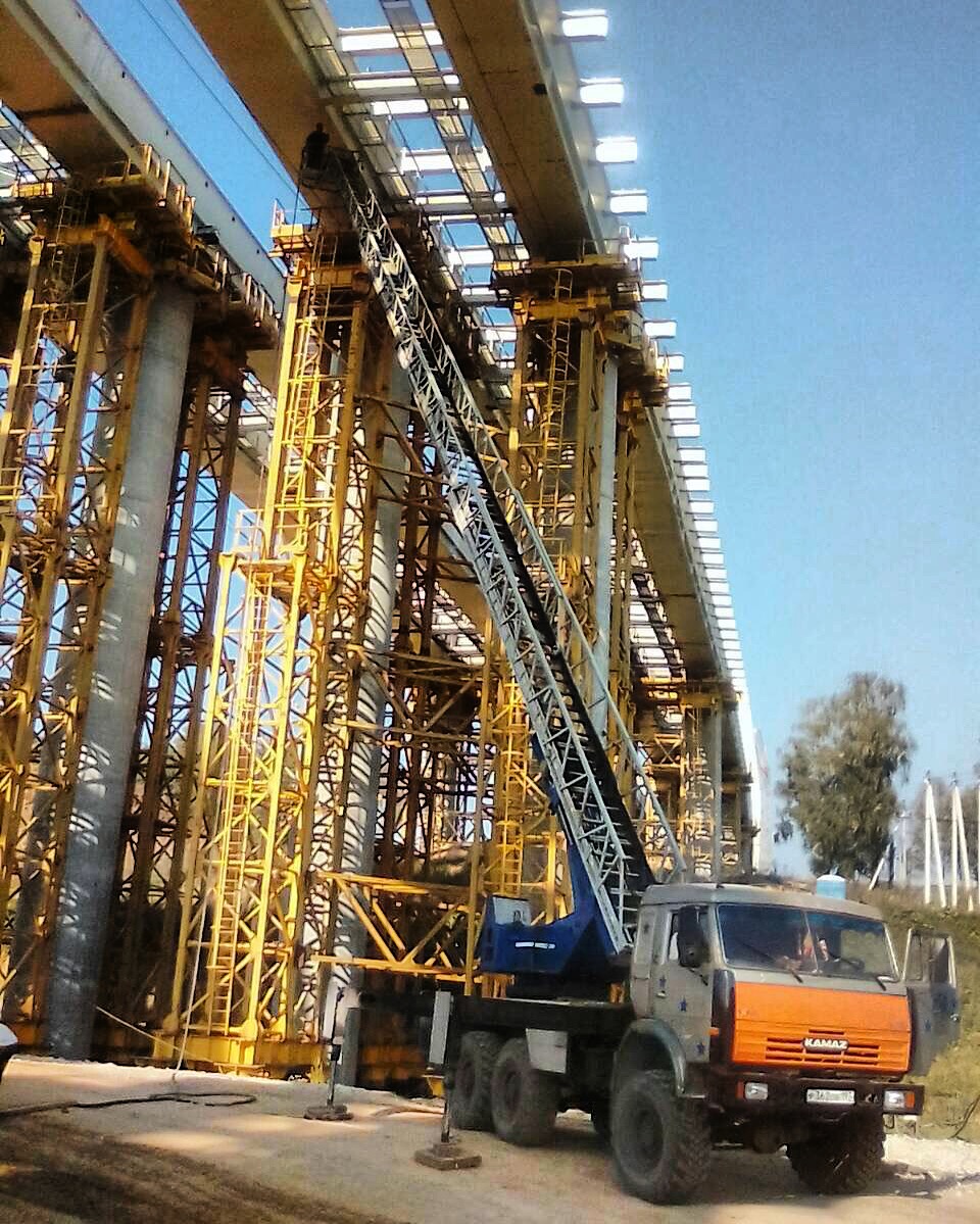 Аренда Вездеход автовышки 22, 26, 28, 30, 32, 35 м