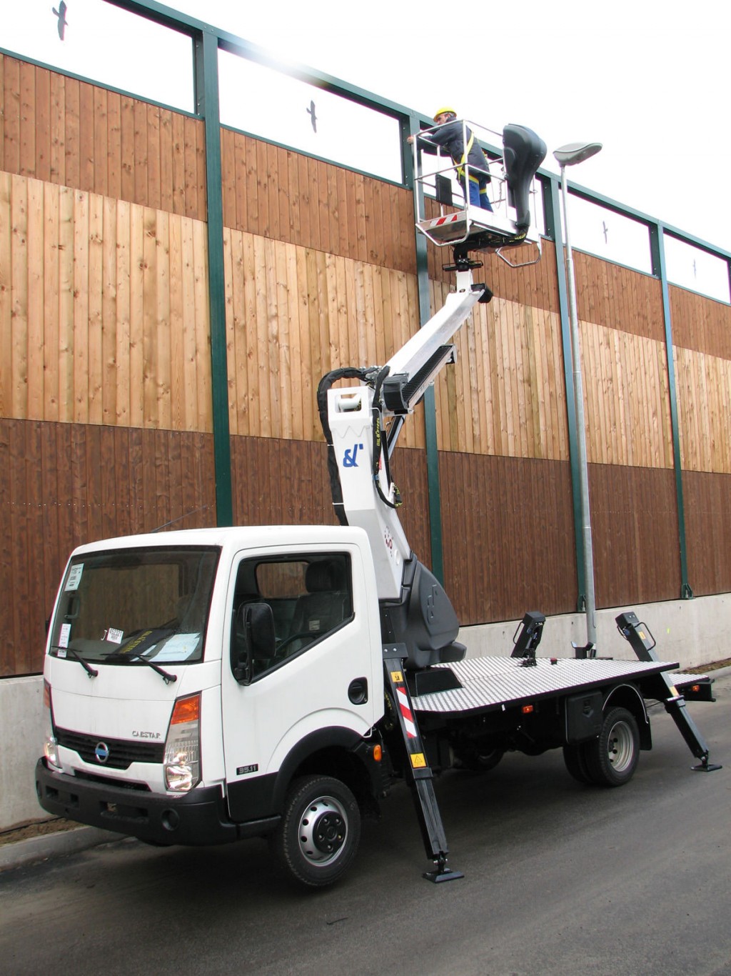Аренда автовышки в Москве и области