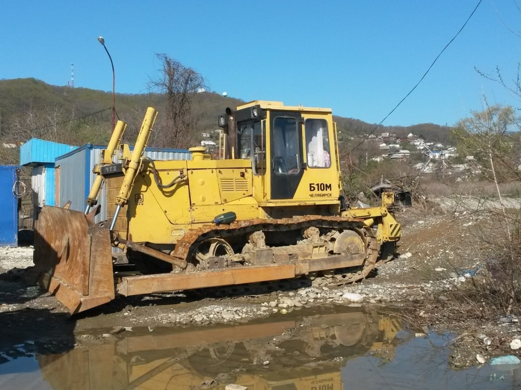 Услуги спецтехники - бульдозер