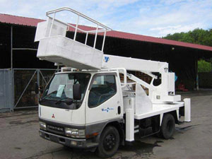 Маневренная автовышка Mitsubishi Canter в аренду