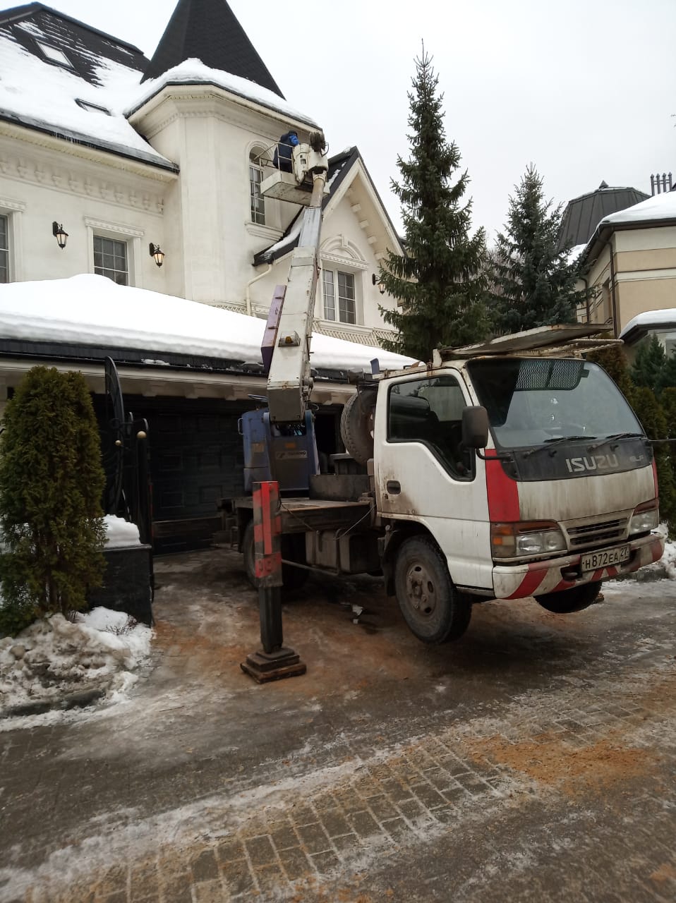 Аренда автовышки от собственника Maxim