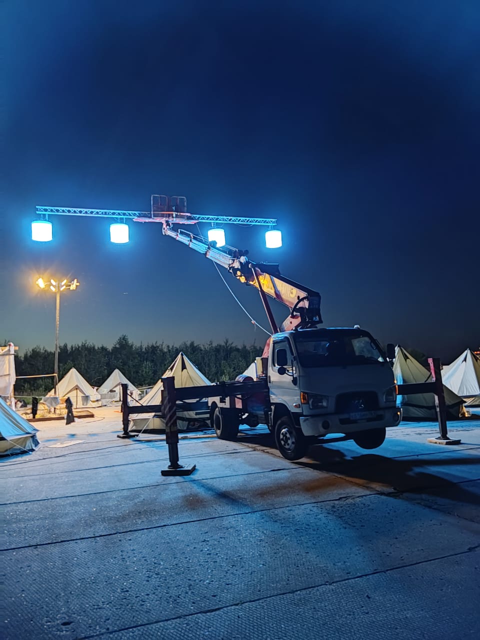 Аренда автовышки скайлифт балкон подъёмник