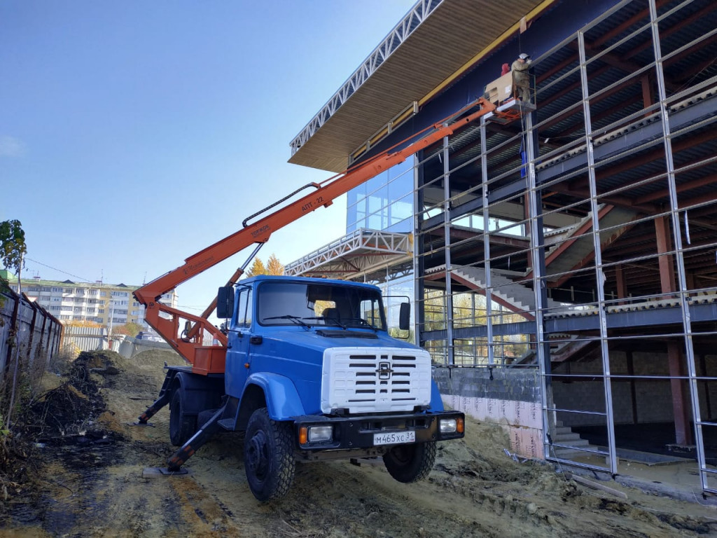 Аренда автовышки 22 метра, телескопическая услуги