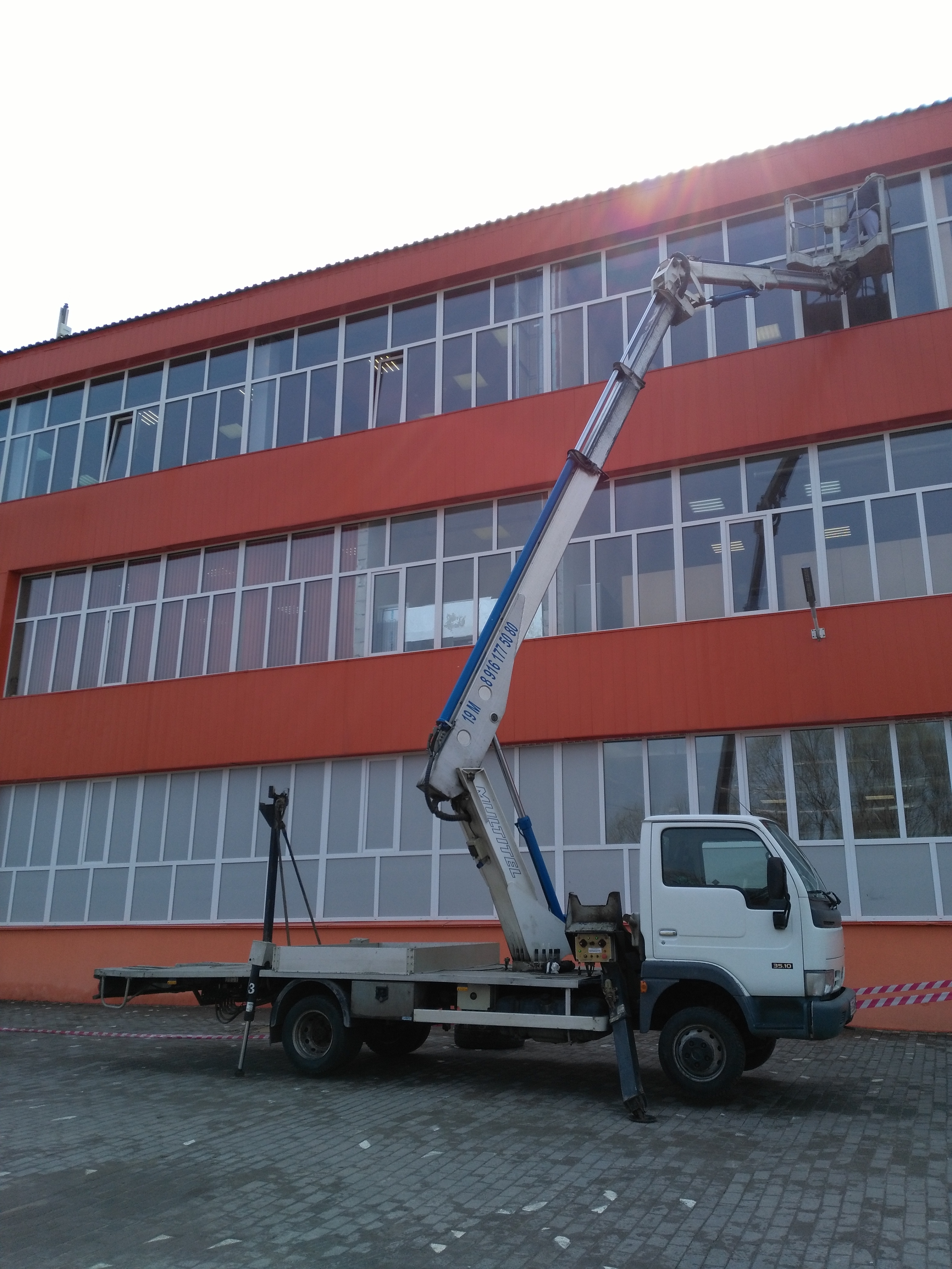 Автовышка  от собственника Роман