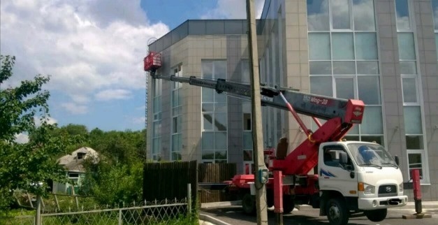 Аренда автовышки 28 метров